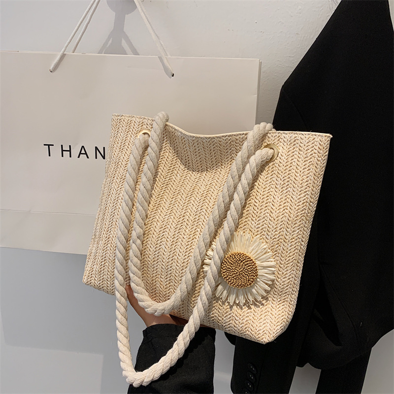 MZ Large Woven Shoulder Bag Women Casual Handbag 30x24x8cm - Image 4