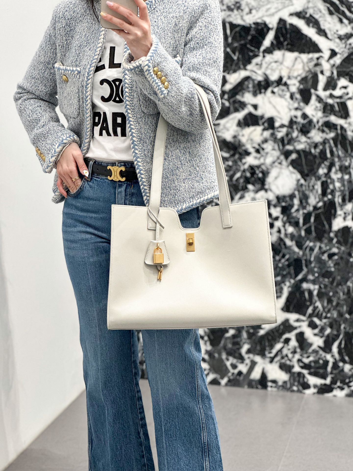 2023 New Genuine Leather Triumphal Arch Tote Bag Minimalist Large Capacity Commuter Handbag - Image 5